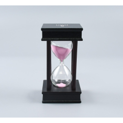 Hourglass (5 minutes)