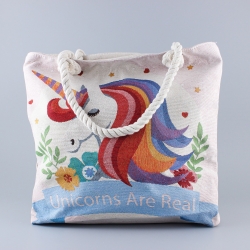 Beach bag with zipper...